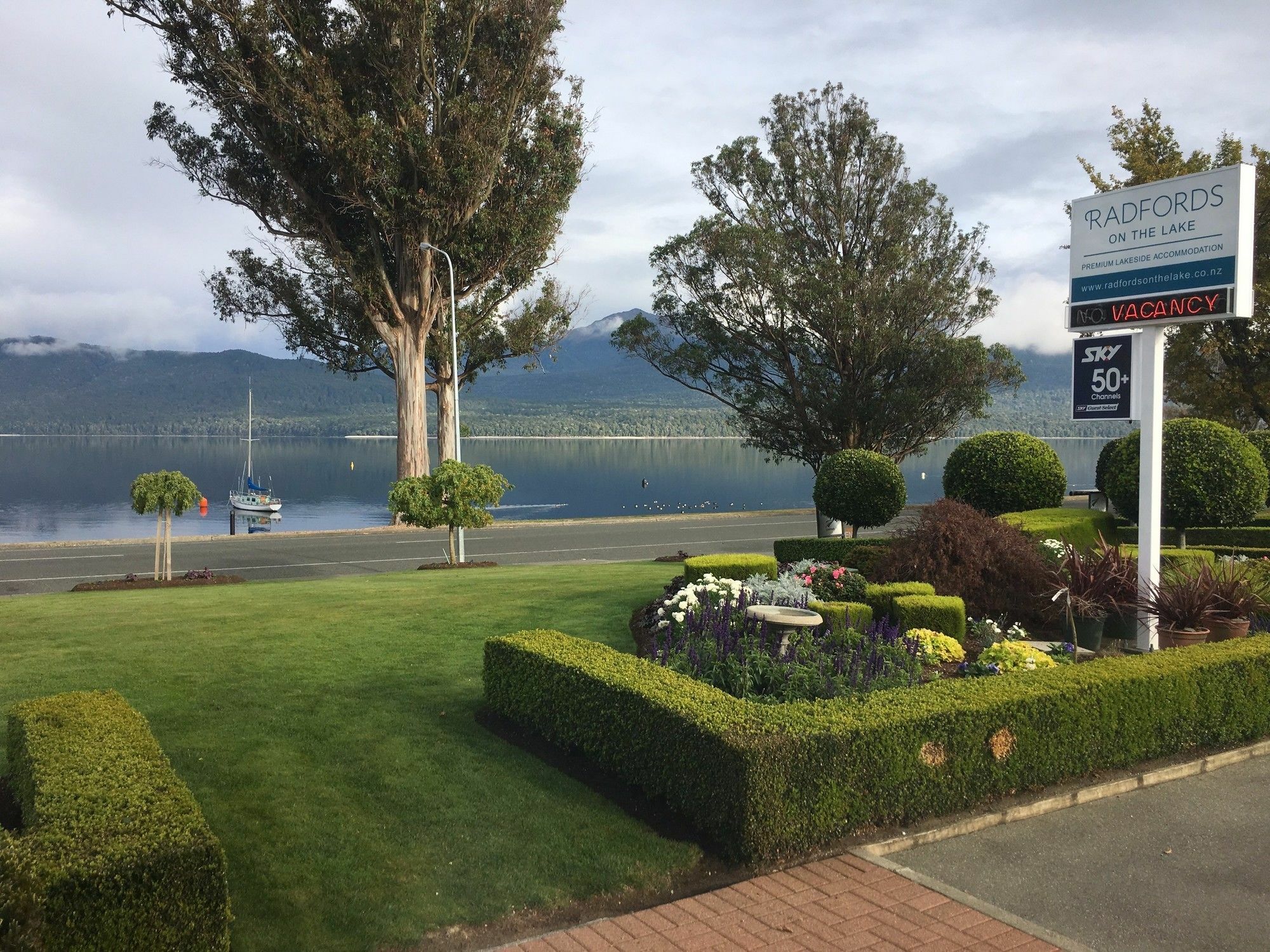Radfords On The Lake Te Anau Buitenkant foto